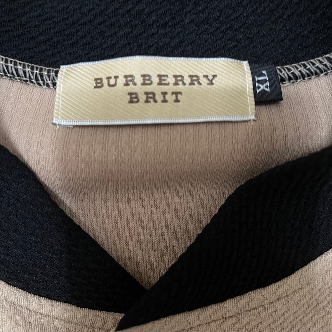 버버리 브릿 Burberry 여성 기마로고 시어서커 버튼업 가디건 XL 상품이미지3
