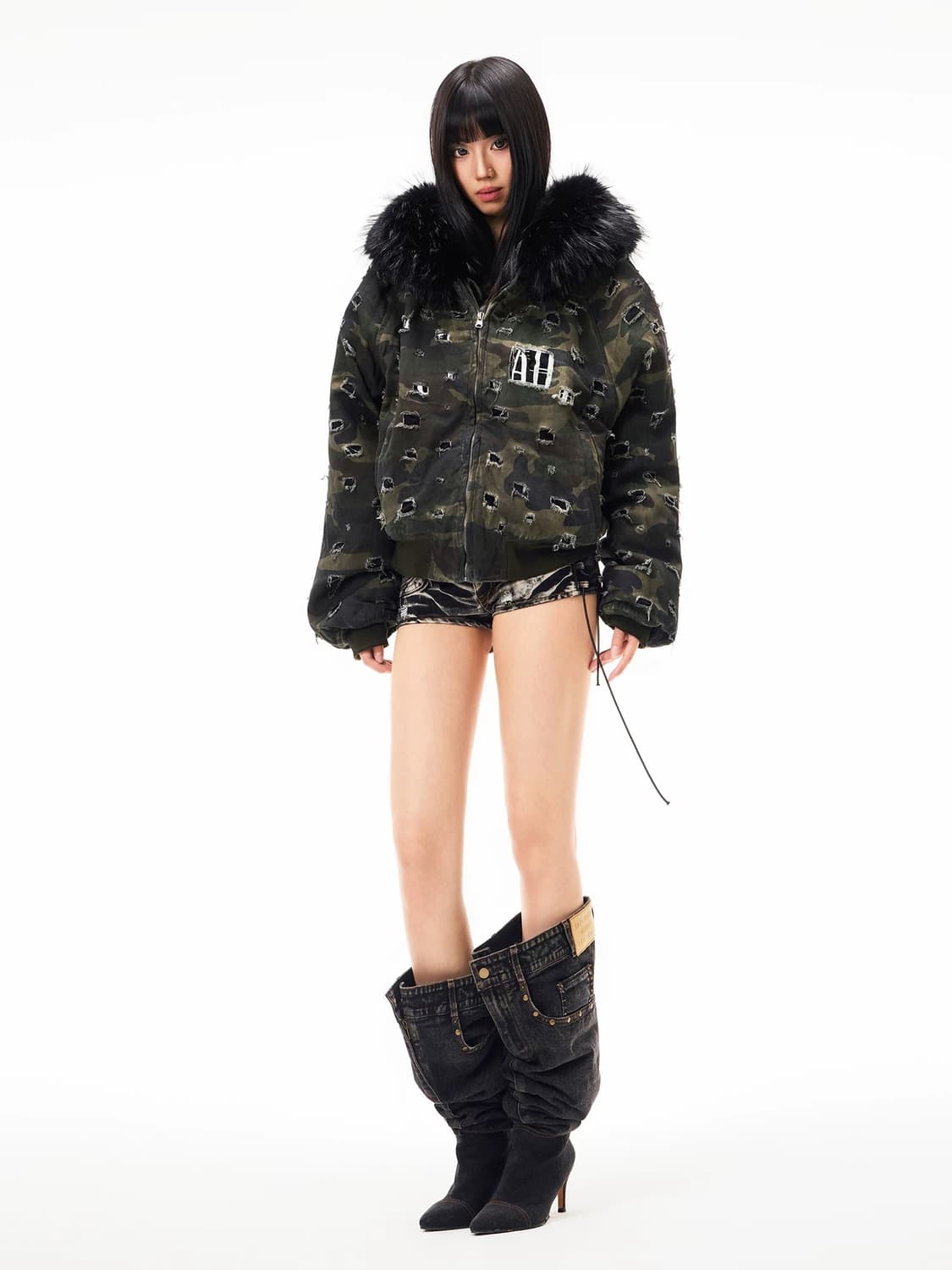 Damaged Black Fur Bomber 상품이미지4