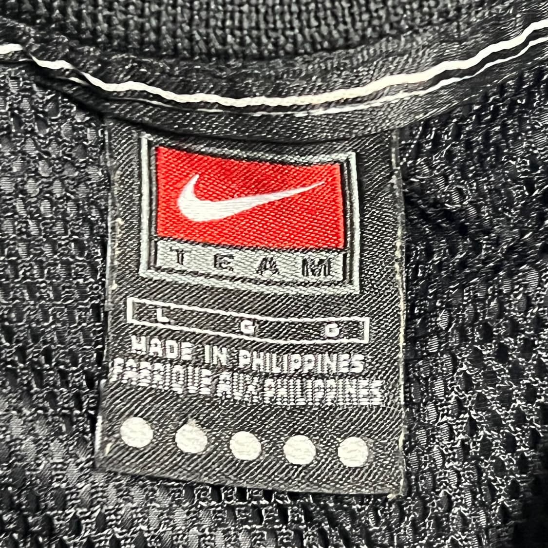 L 나이키 스우시 미들라인 브이넥 웜업 상품이미지3