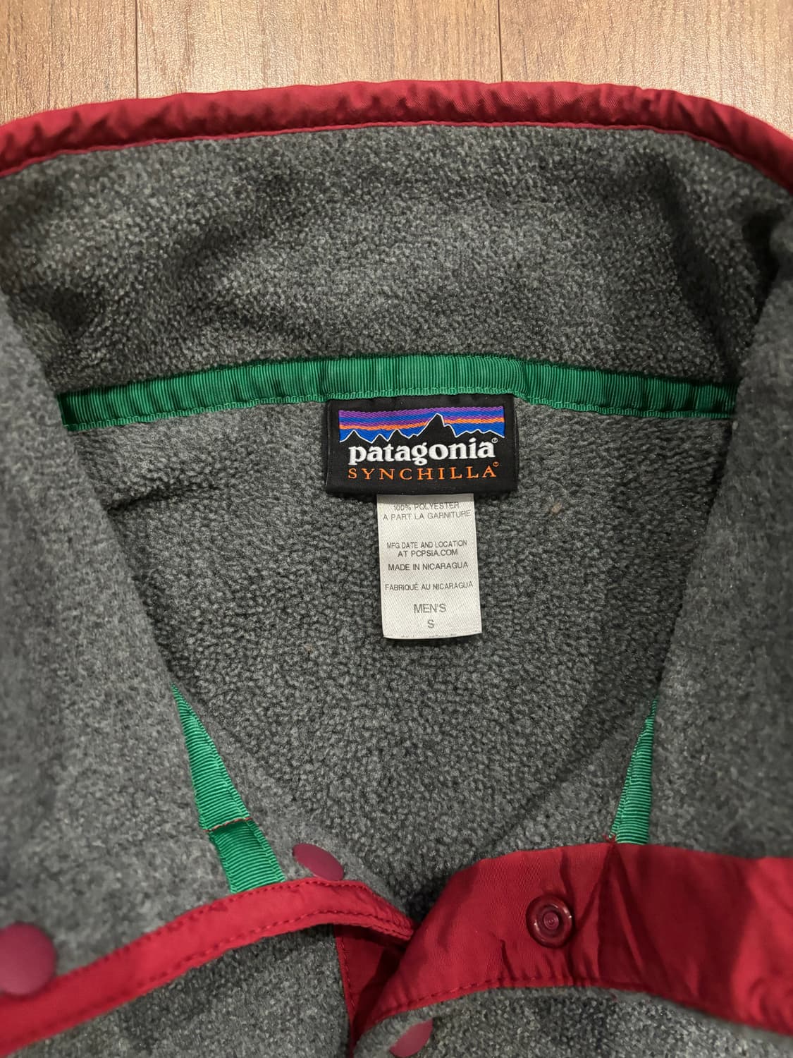 파타고니아 신칠라 니켈/ 레드 s사이즈 상품이미지4
