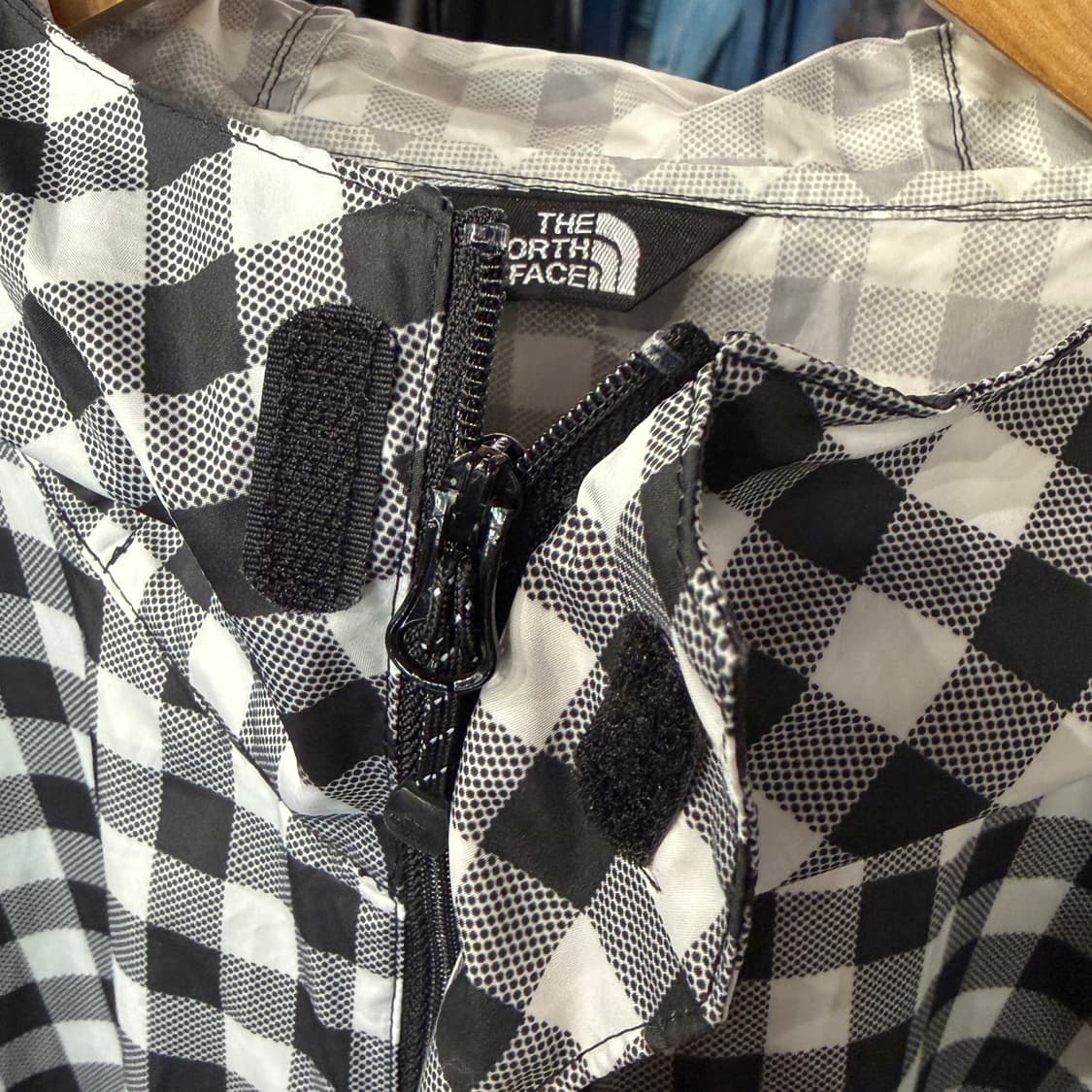 [L] 노스페이스 깅엄체크 바람막이 상품이미지4