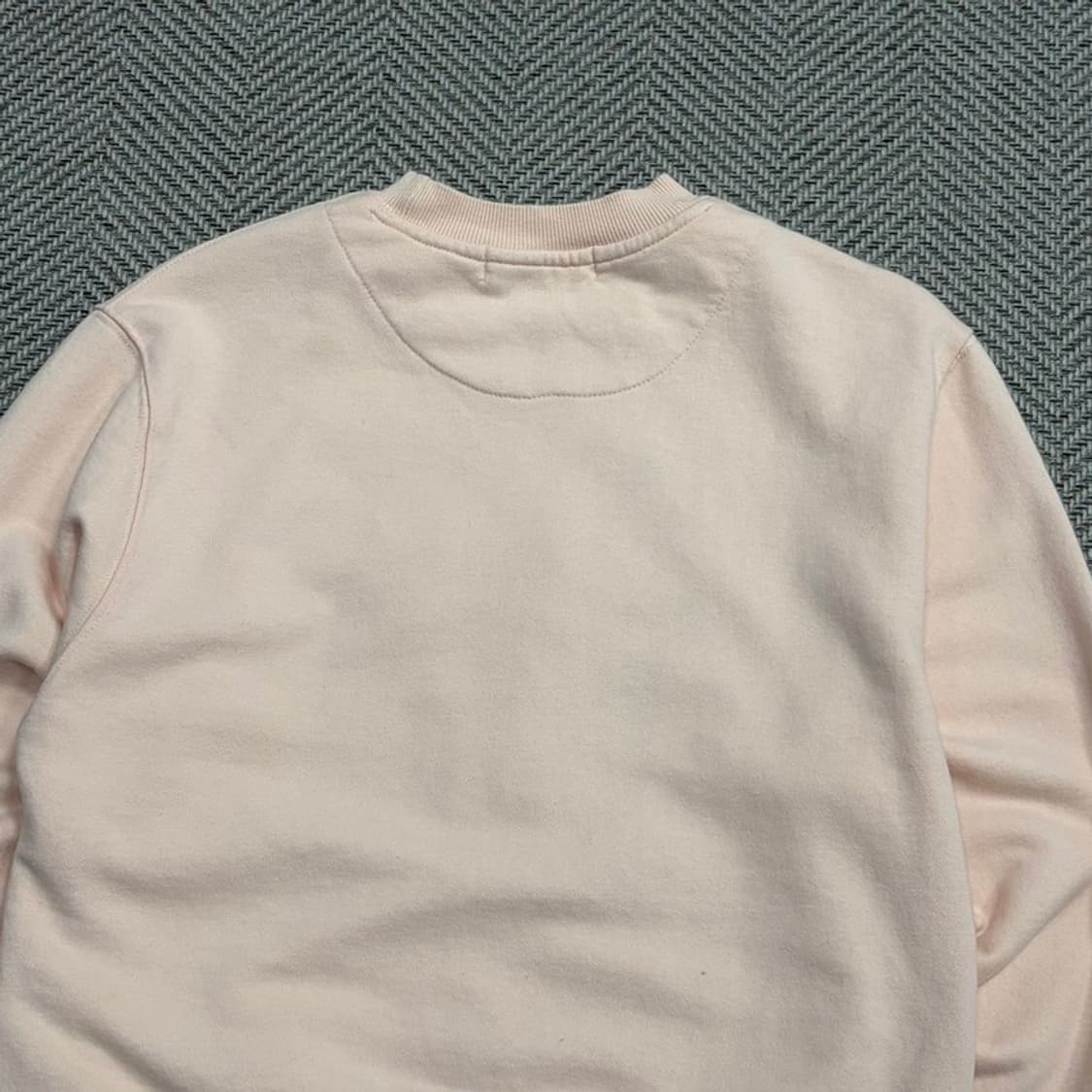 앤더슨벨 자수디테일 맨투맨 v1736 상품이미지4