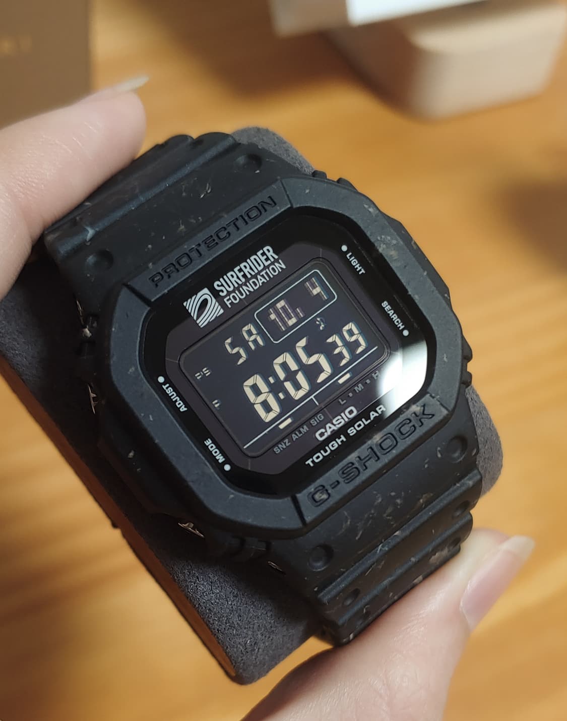 지샥(G-SHOCK) - 서프라이더 파운데이션 콜라보 한정판 상품이미지1