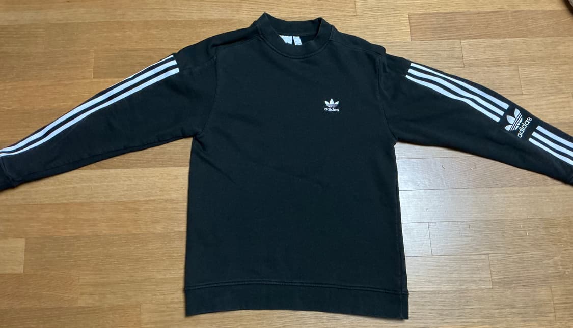 아디다스 맨투맨 상품이미지1