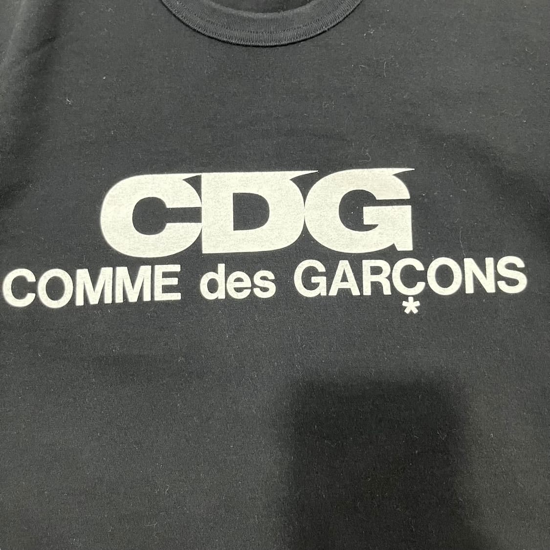 꼼데 가르송 CDG 로고 슬림 다크 티셔츠 (S) 상품이미지4