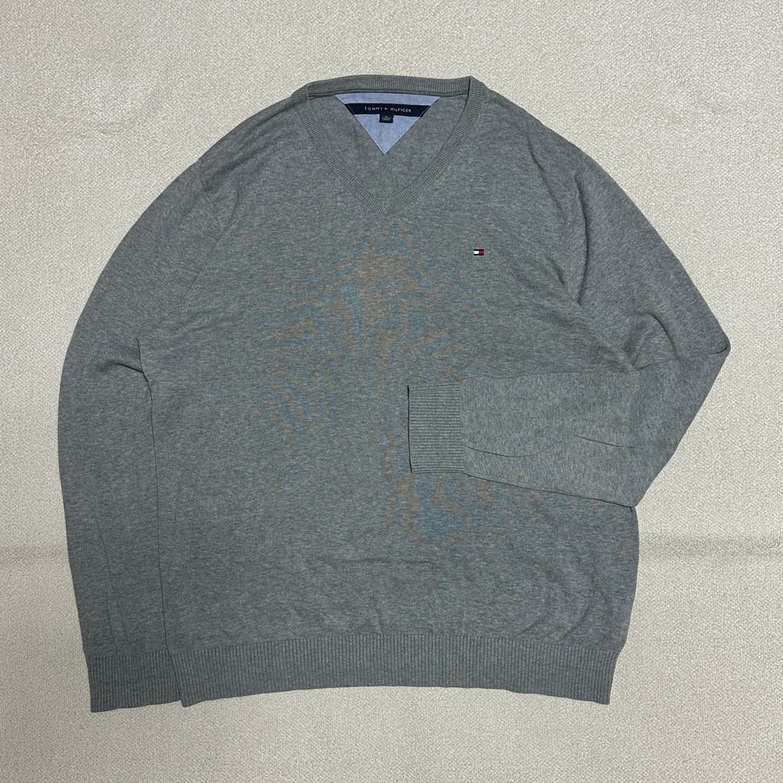 타미힐피거 브이넥 니트 상품이미지1