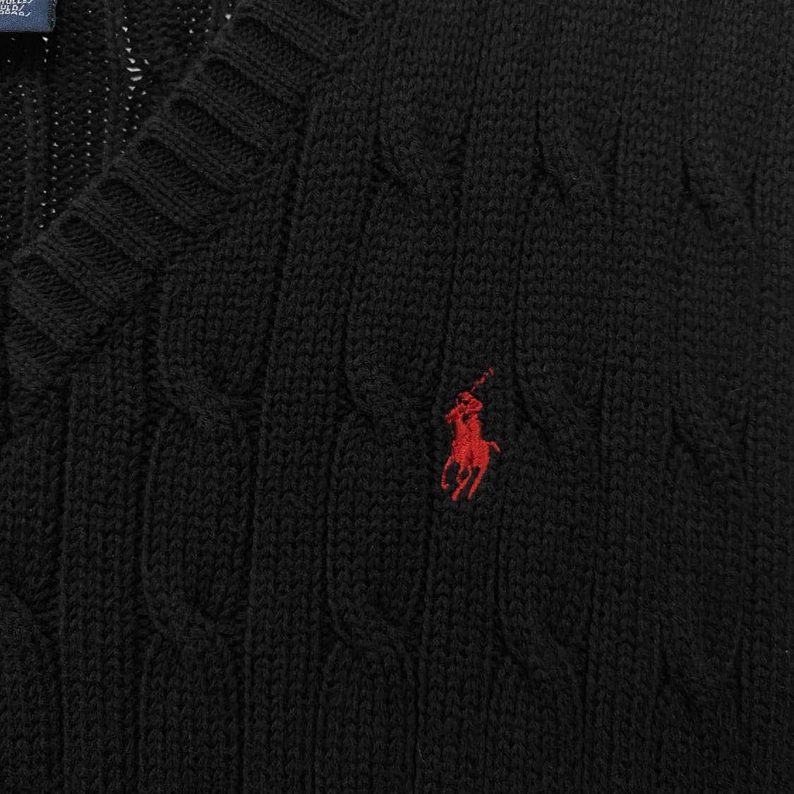 폴로 랄프로렌 케이블 니트 조끼 블랙 상품이미지4