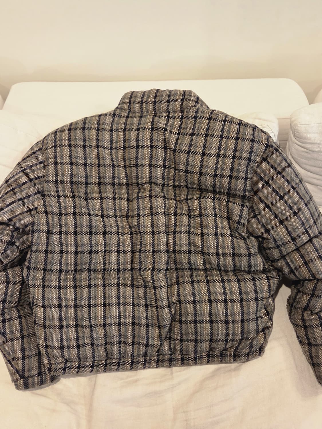 stu 22fw 체크 다운패딩 L사이즈 새상품 컨디션 상품이미지2