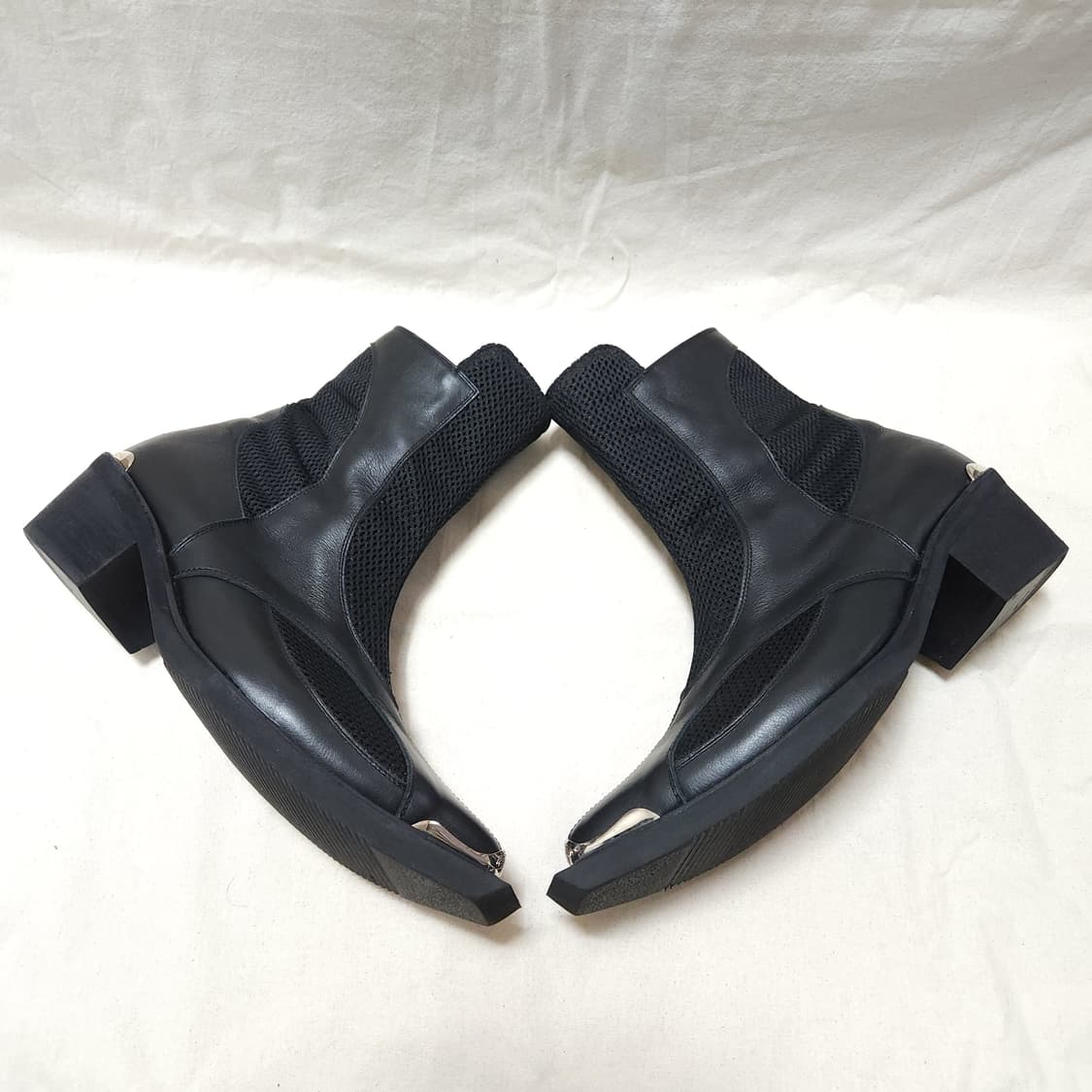 [280] 쏜가먼츠포인티드 스틸 토 메쉬 스컬처 부츠 상품이미지3