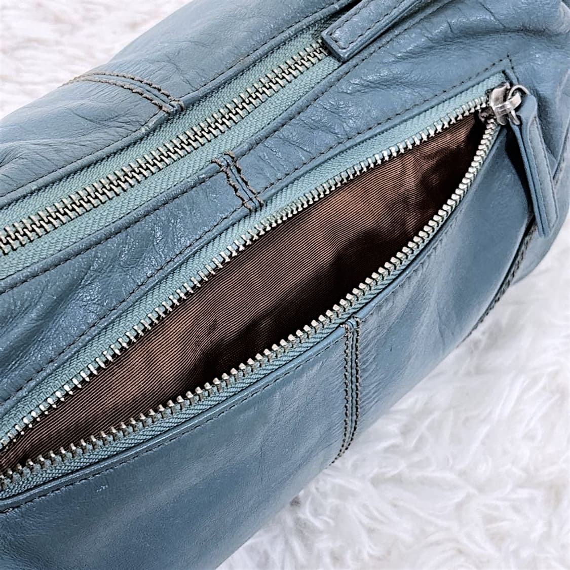 이세이미야케 im product 소가죽 숄더백 미친색감 상품이미지7