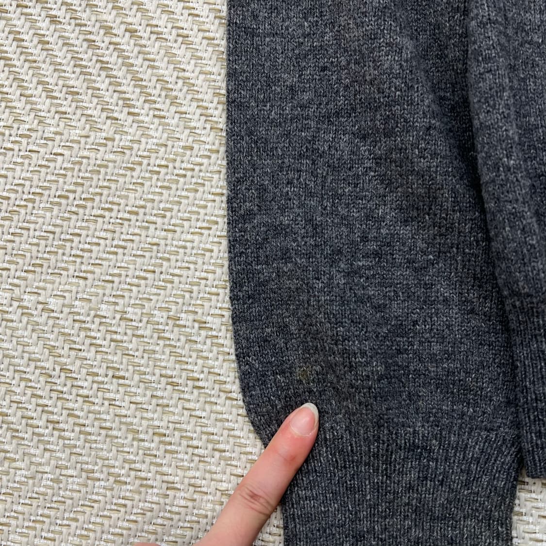 아르마니 꼴레지오니 카라 니트 r2559 상품이미지5