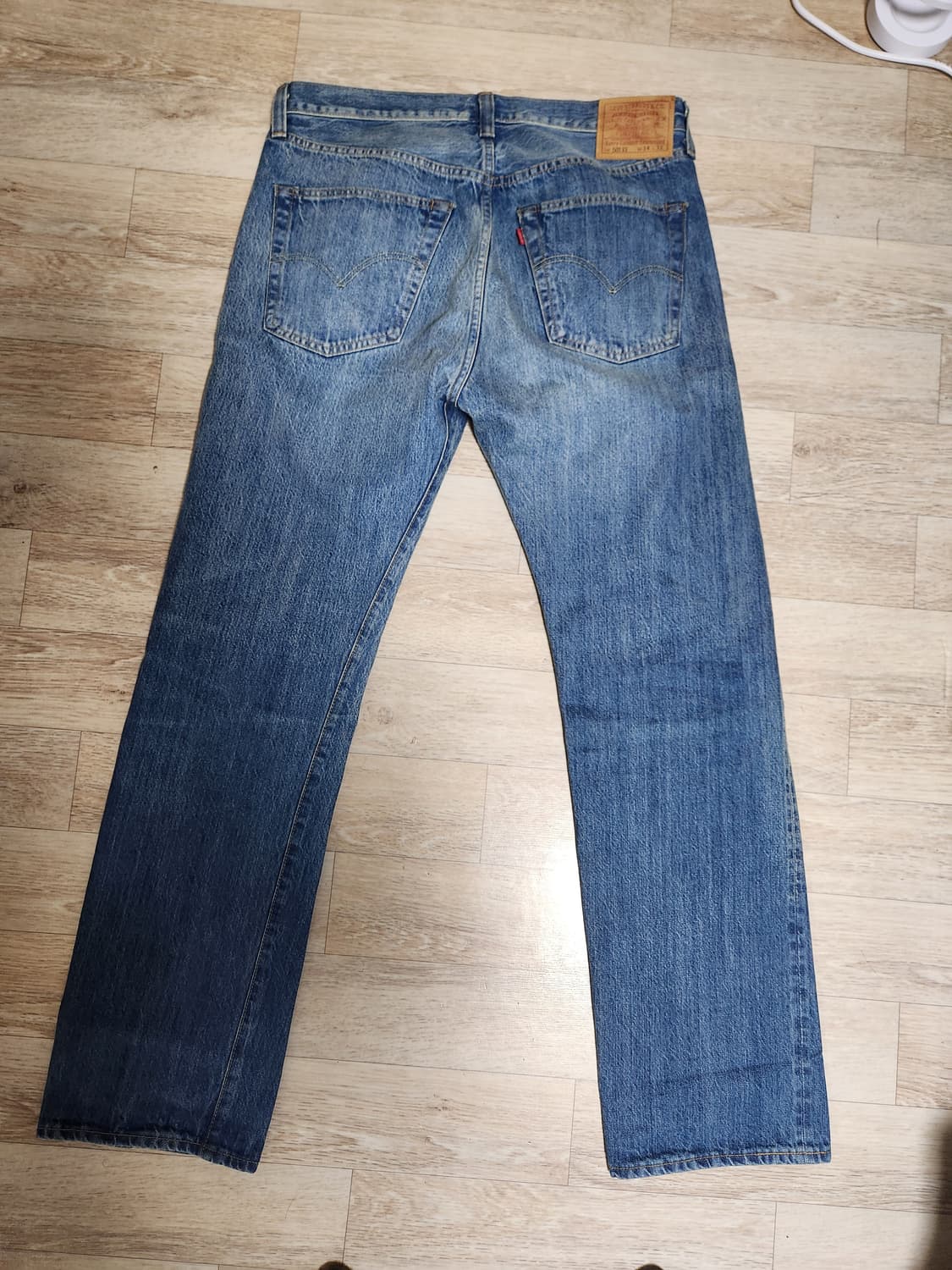 LVC 47501-0226 판매합니다(34-32 사이즈) 상품이미지2