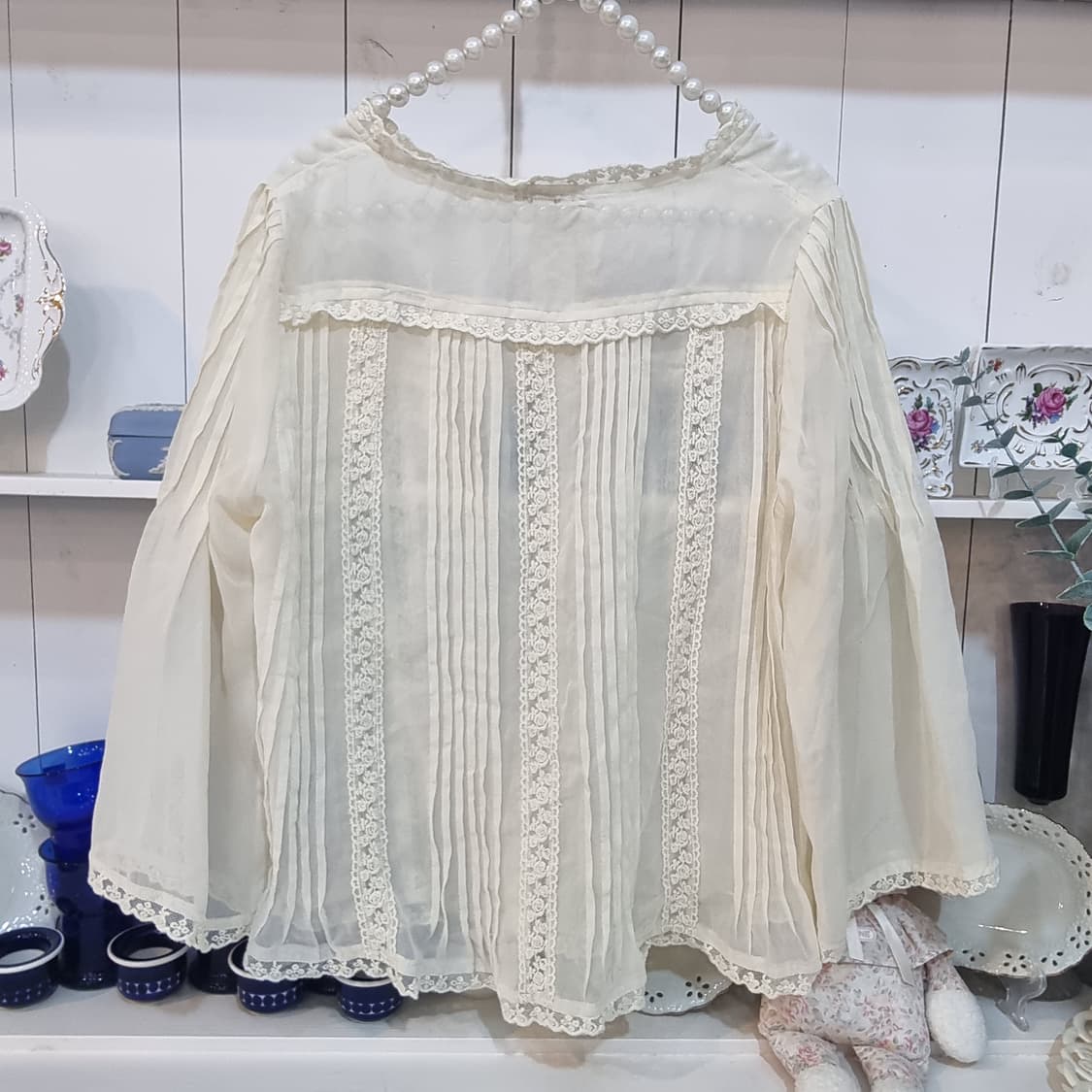 axes femme 아이보리 레이스 블라우스 상품이미지5