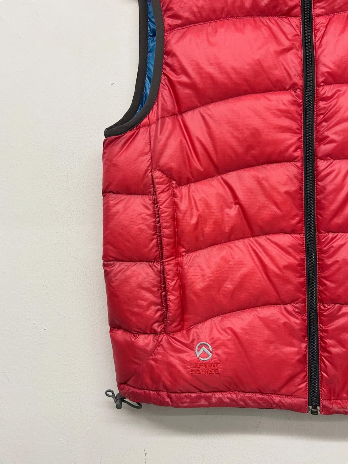 노스페이스 써밋 빨간색 경량 패딩 조끼 상품이미지3