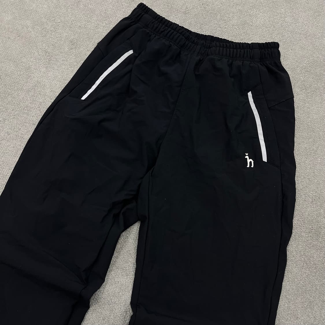 95 헤지스 나일론 트레이닝 팬츠 상품이미지2