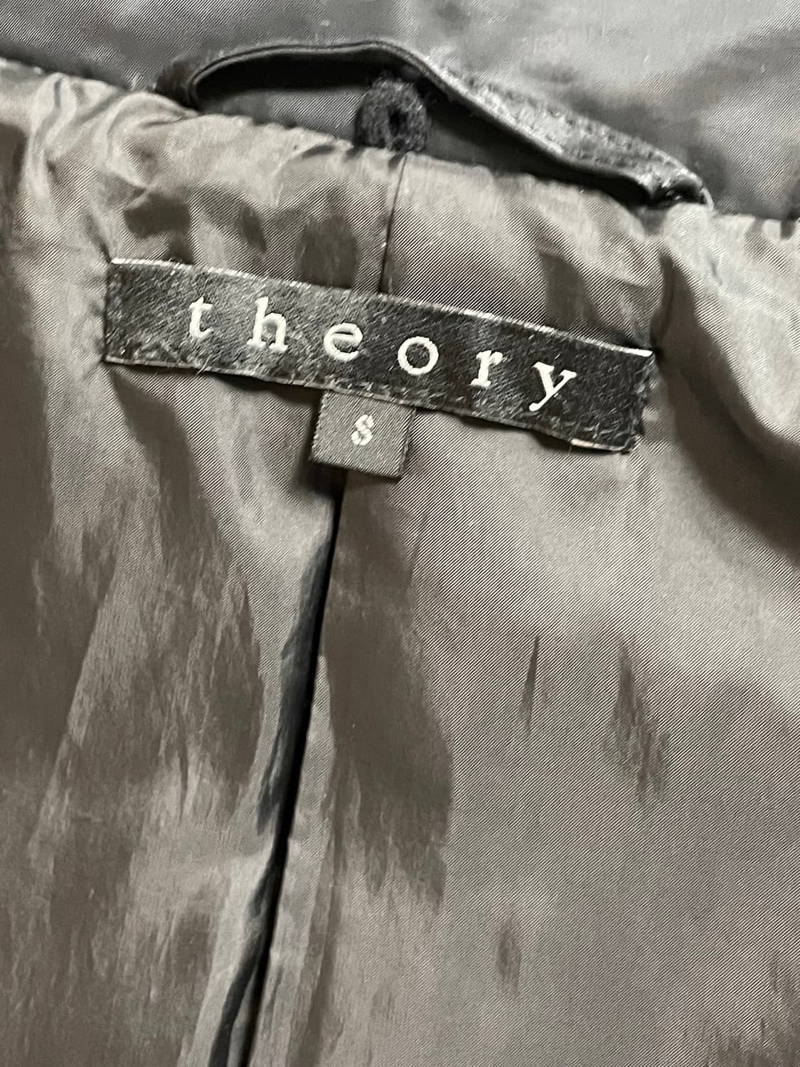 Theory 띠어리 패딩자켓   사이즈 S 상품이미지8