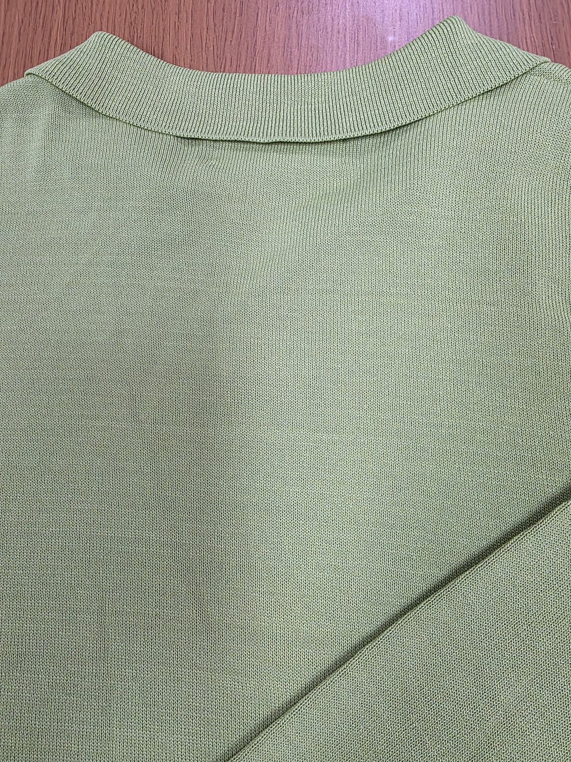 수아레 오픈 카라 니트 그린 상품이미지6