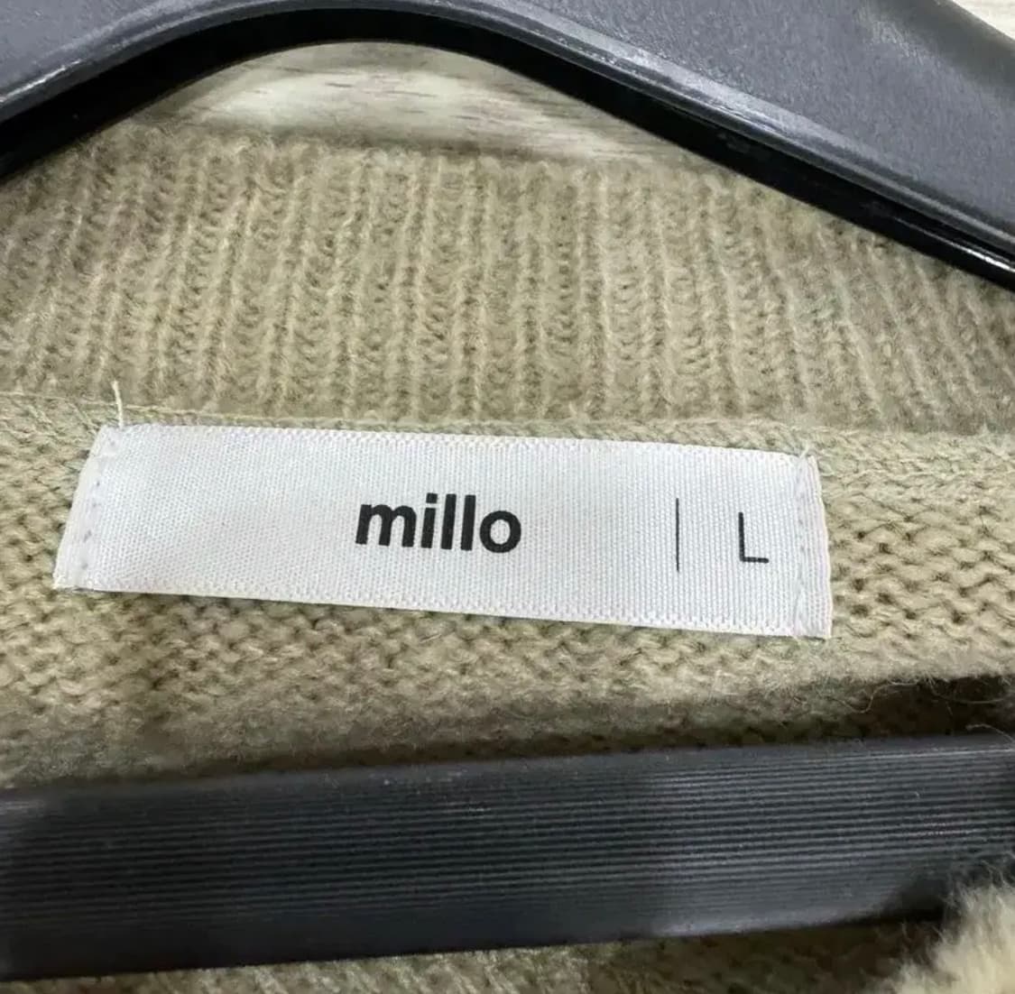 밀로 텍스트 아카이브 니트 [오트밀] L사이즈 상품이미지3