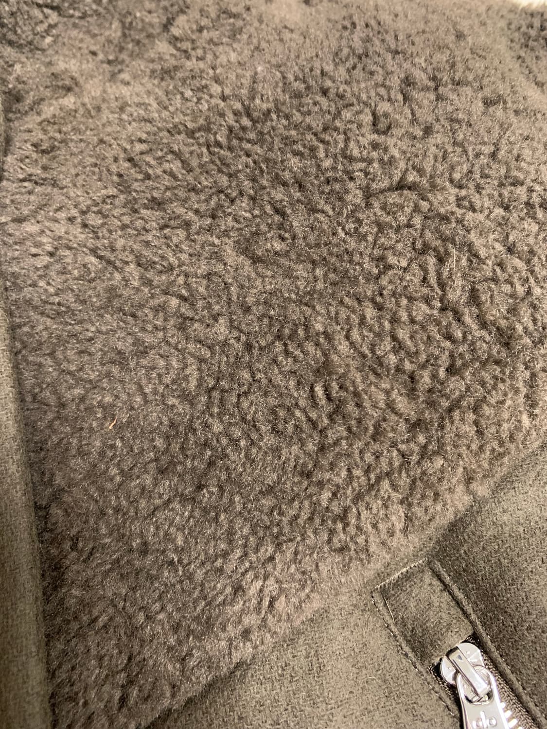 알로 요가 크롭 푸퍼 자켓 상품이미지9