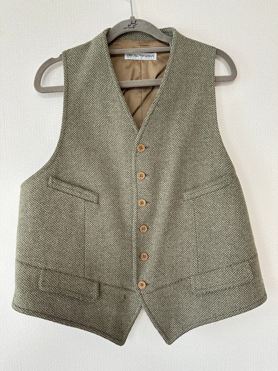 EMPORIO ARMANI / 베스트 / 52 / 사용감있음 상품이미지1