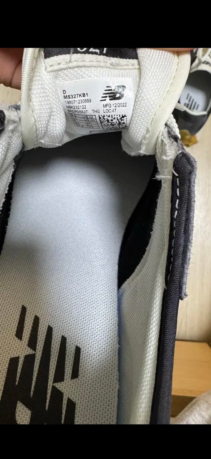 뉴발란스 327 블랙 275사이즈 상품이미지5