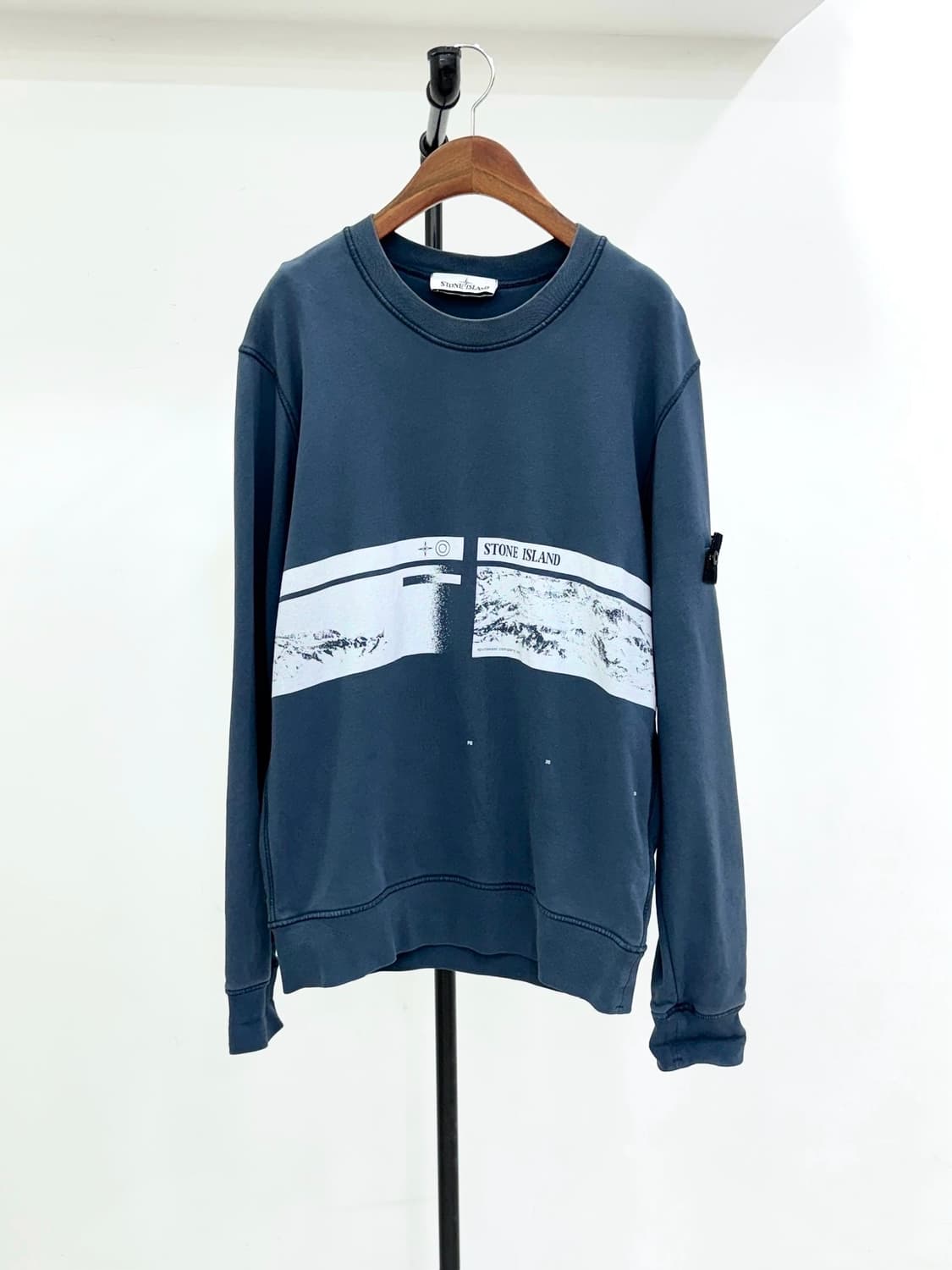 스톤아일랜드 맨투맨  상품이미지1