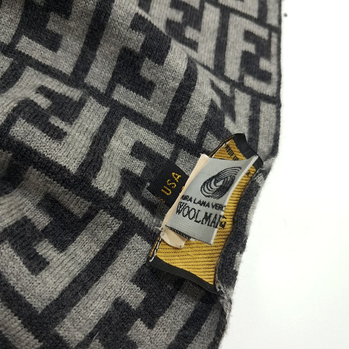 MX135 펜디 FF 로고 울 목도리 머플러 상품이미지5