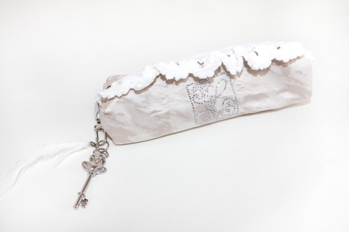 Teddy Lace pencil case 상품이미지1