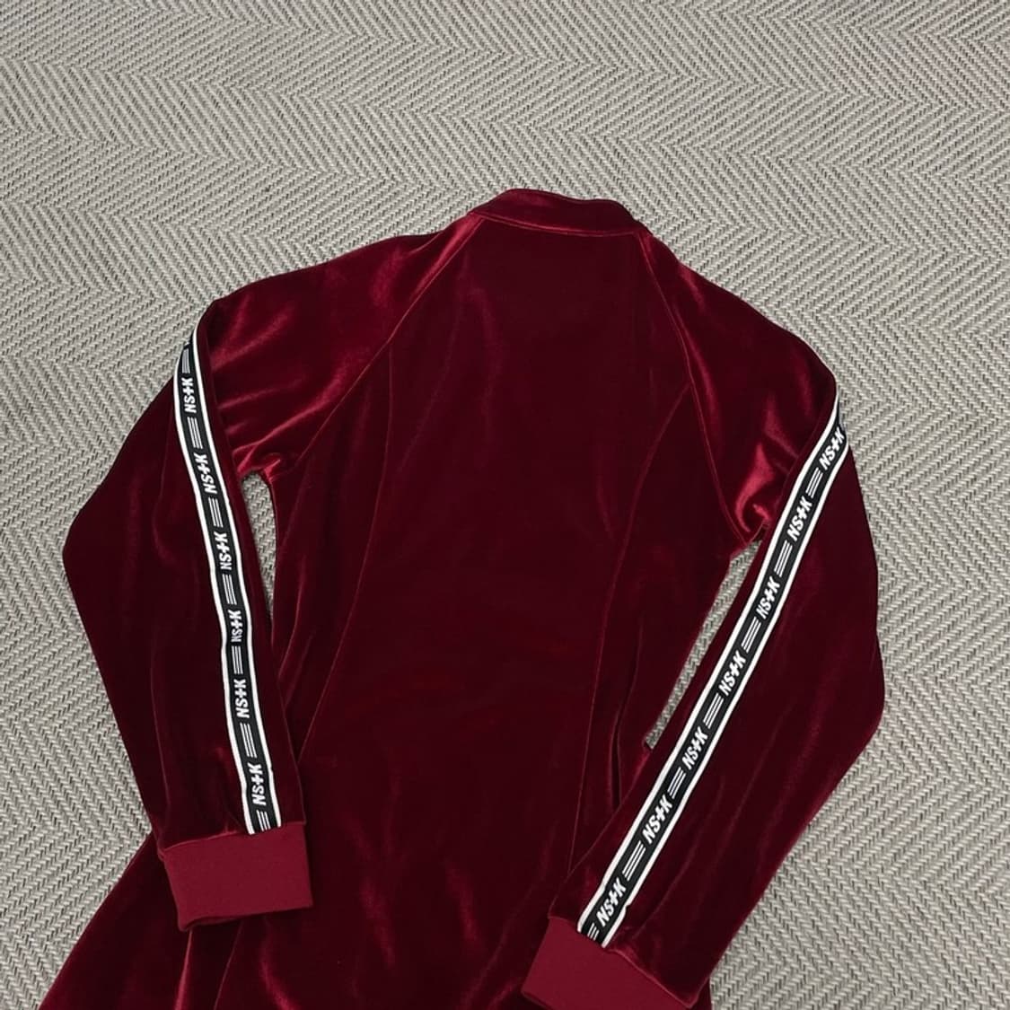 네스티킥 벨벳 져지 집업 원피스 v0103 상품이미지5