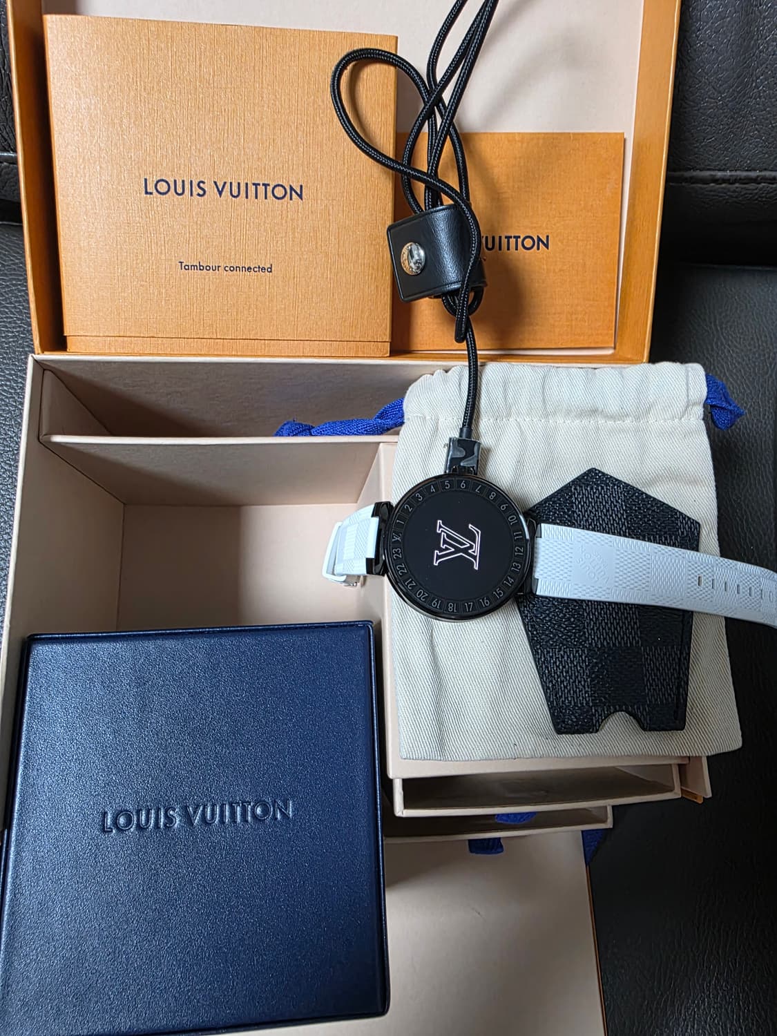 정품 루이비통 땅부르 호라이즌스마트워치v1 상품이미지1