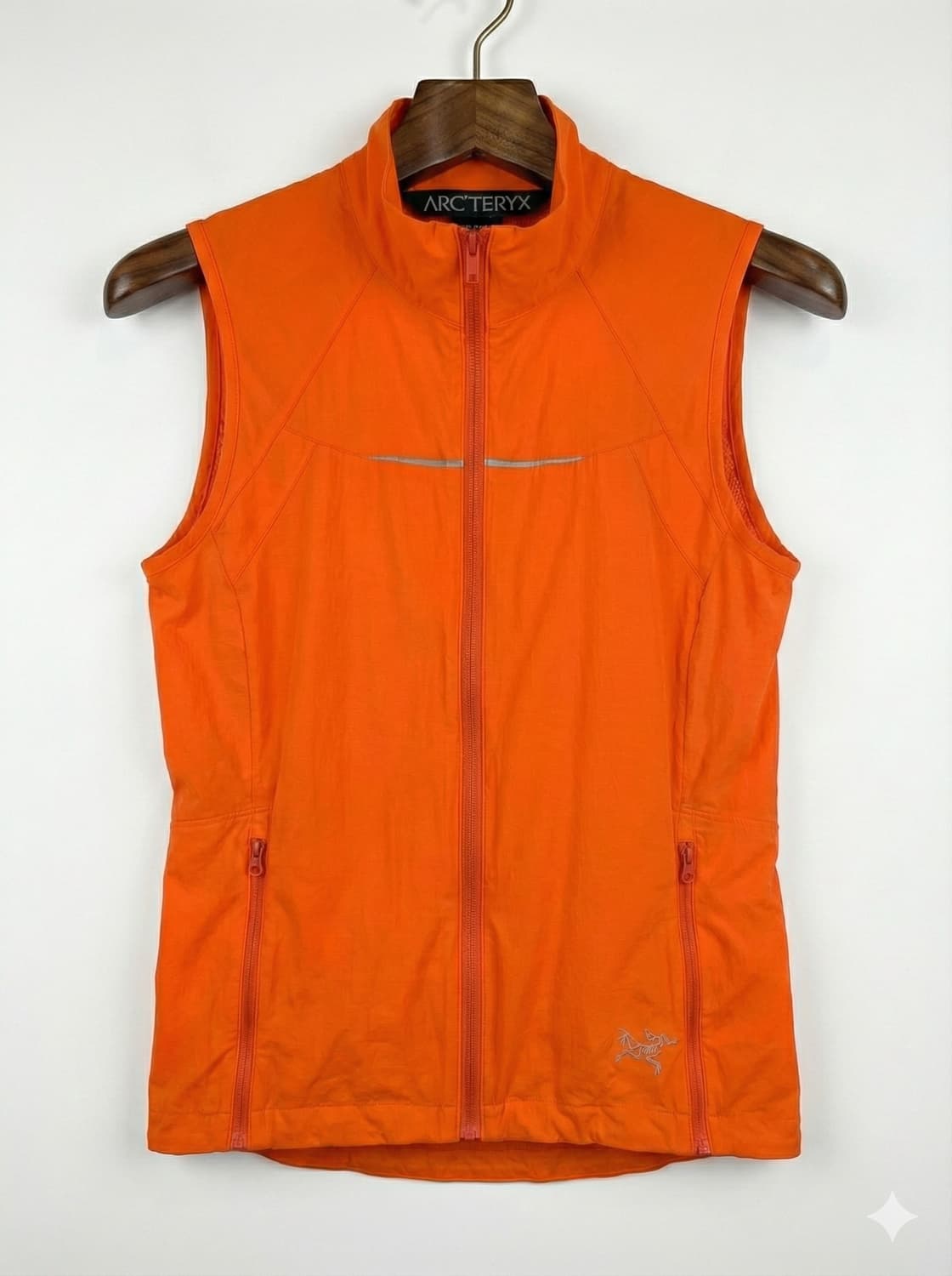 아크테릭스 우먼스 베스트 상품이미지1