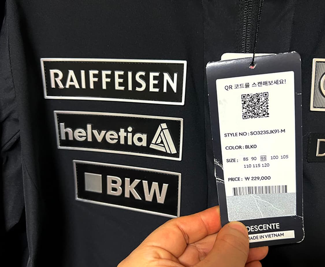 데상트 스위스 아우디 스키 후디 우븐자켓 남자 바람막이 새상품 M 95 상품이미지4