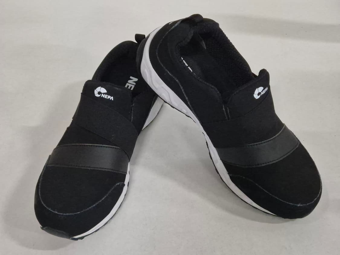 네파 L-51 안전화(270)재질: 외피는 소가죽/누벅, 중창은 파일론  상품이미지3