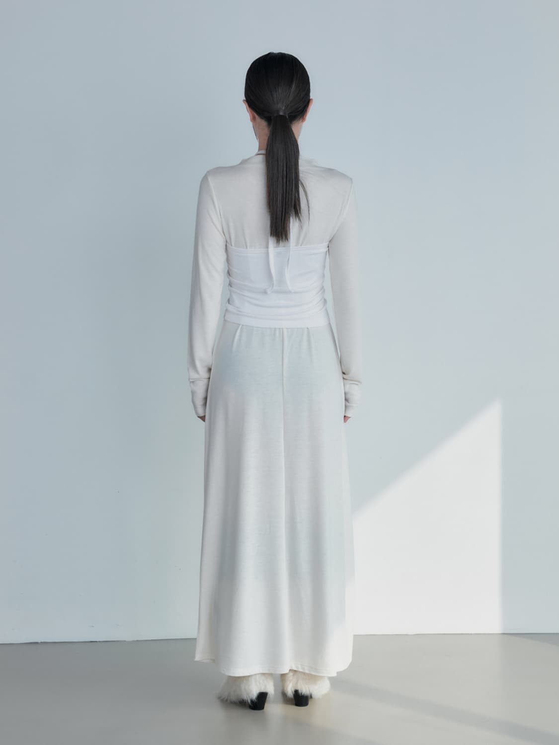 리포스 앙고라 홀터넥 티셔츠 판매합니다. 상품이미지3