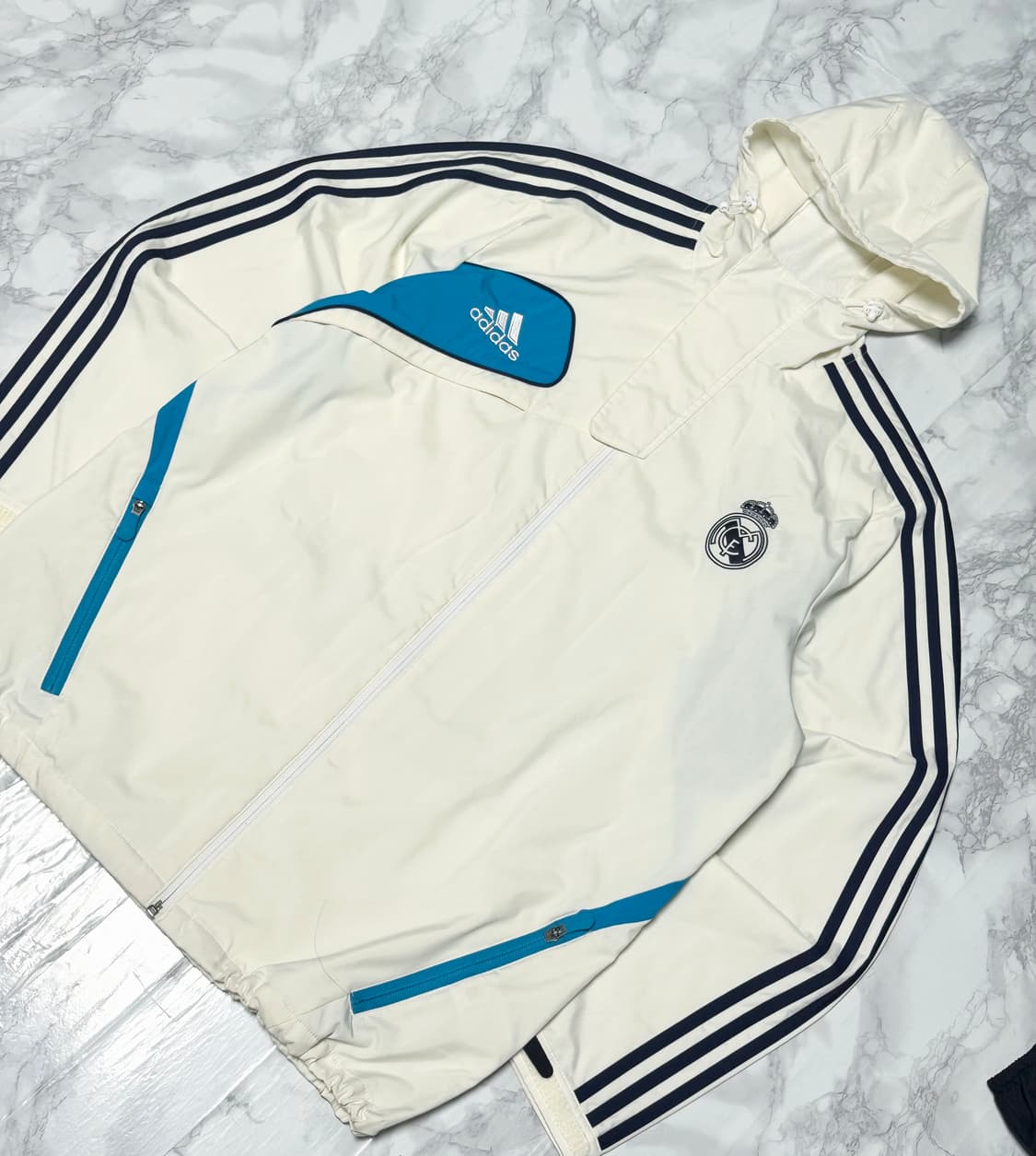 아디다스 레알 마드리드 12-13 바람막이 후드 자켓 상품이미지2