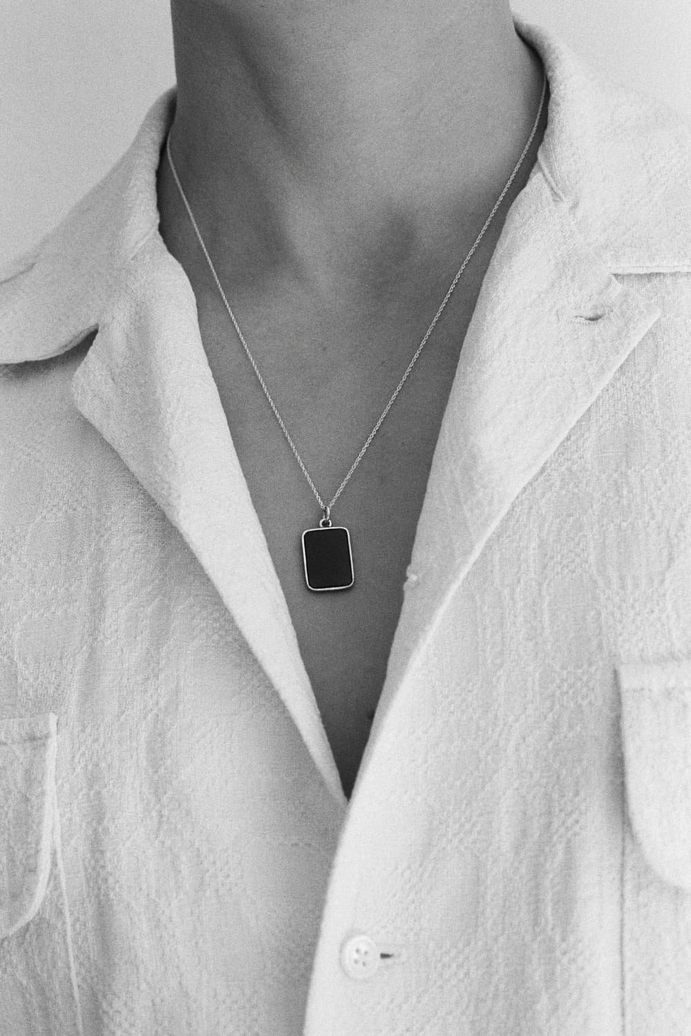 소피 부하이 Rectangle Pendant 상품이미지1