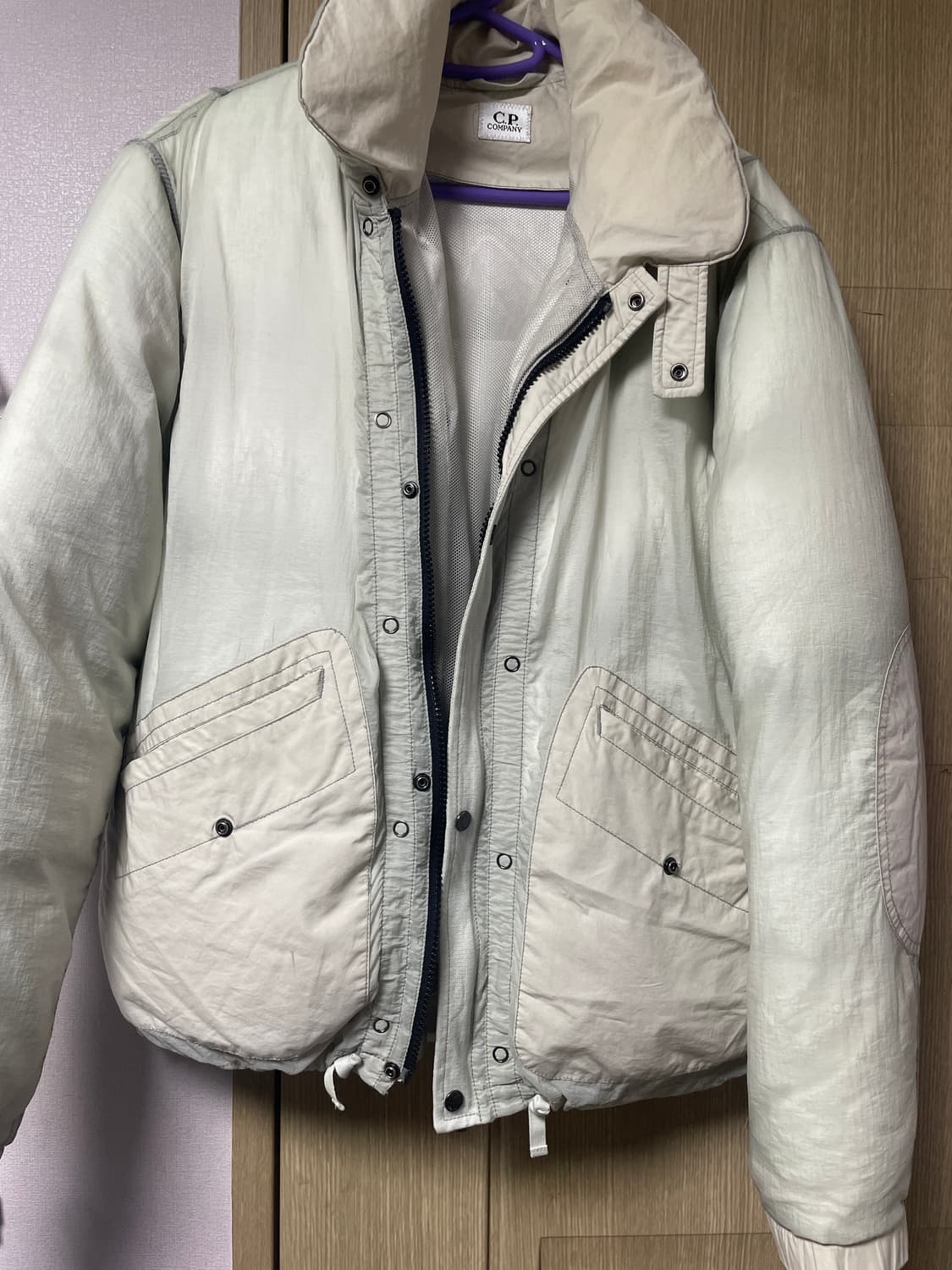 CP컴퍼니패딩 상품이미지3