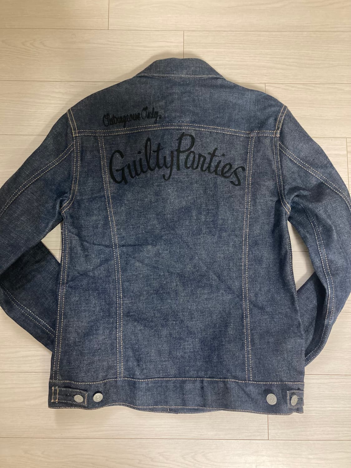 와코마리아 데님 자켓 트러커 자켓 팝니다 상품이미지2