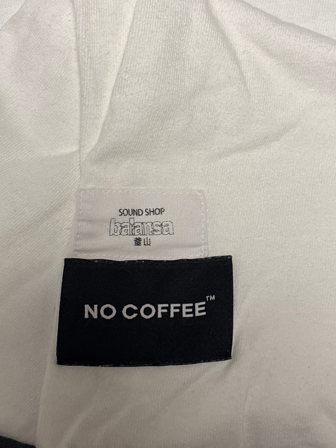 발란사 부산 반팔티셔츠 XL 상품이미지2