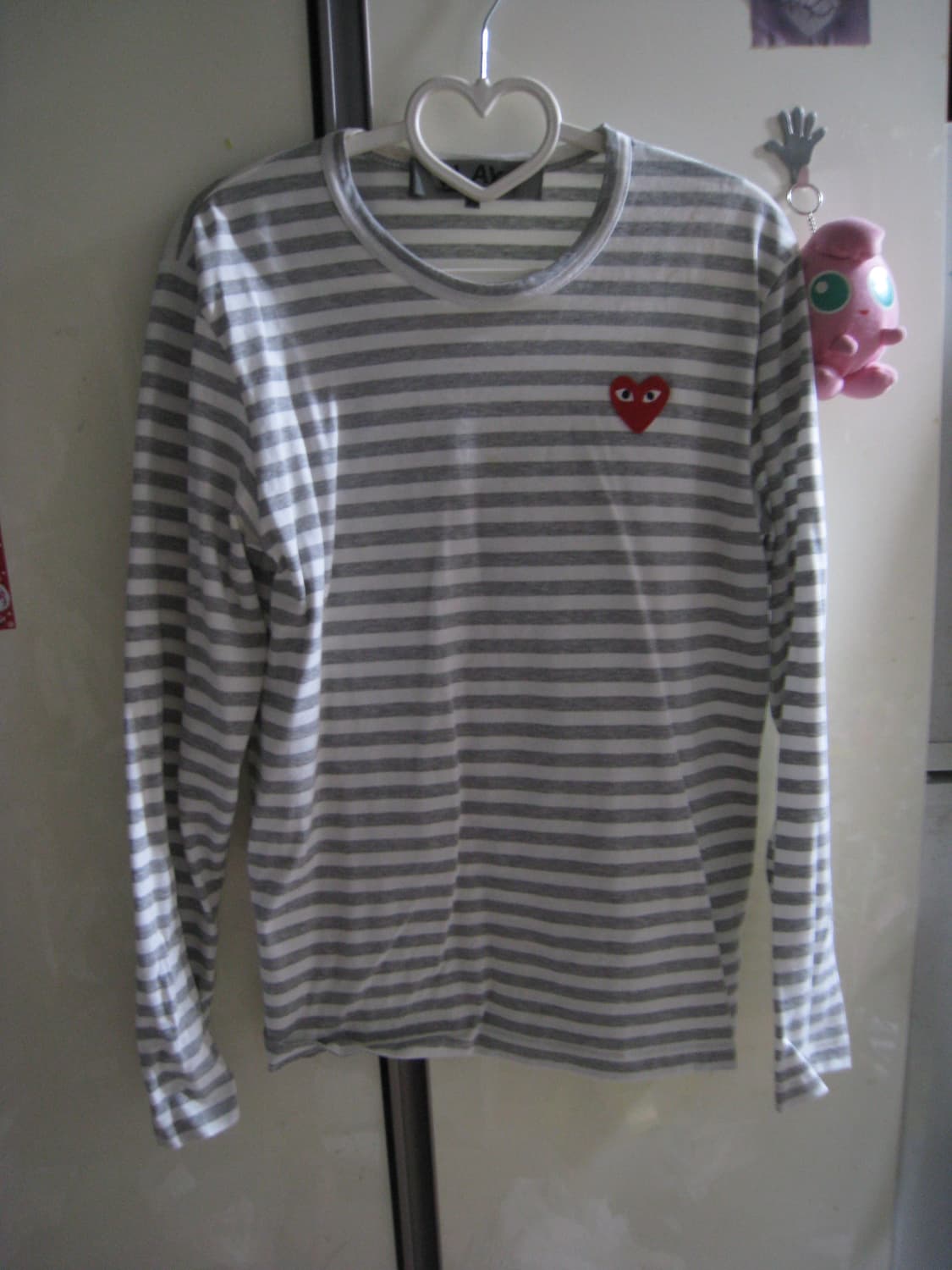 꼼데가르송 플레이 스트라이프 티셔츠 (그레이) 상품이미지1