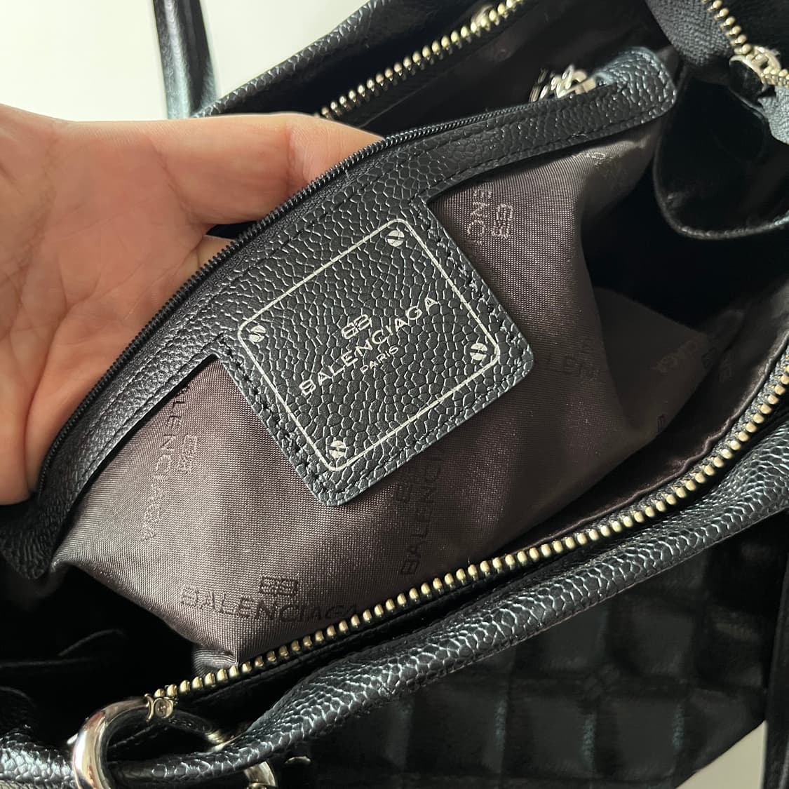 BALENCIAGA 00's Tassel Leather Bag 상품이미지9