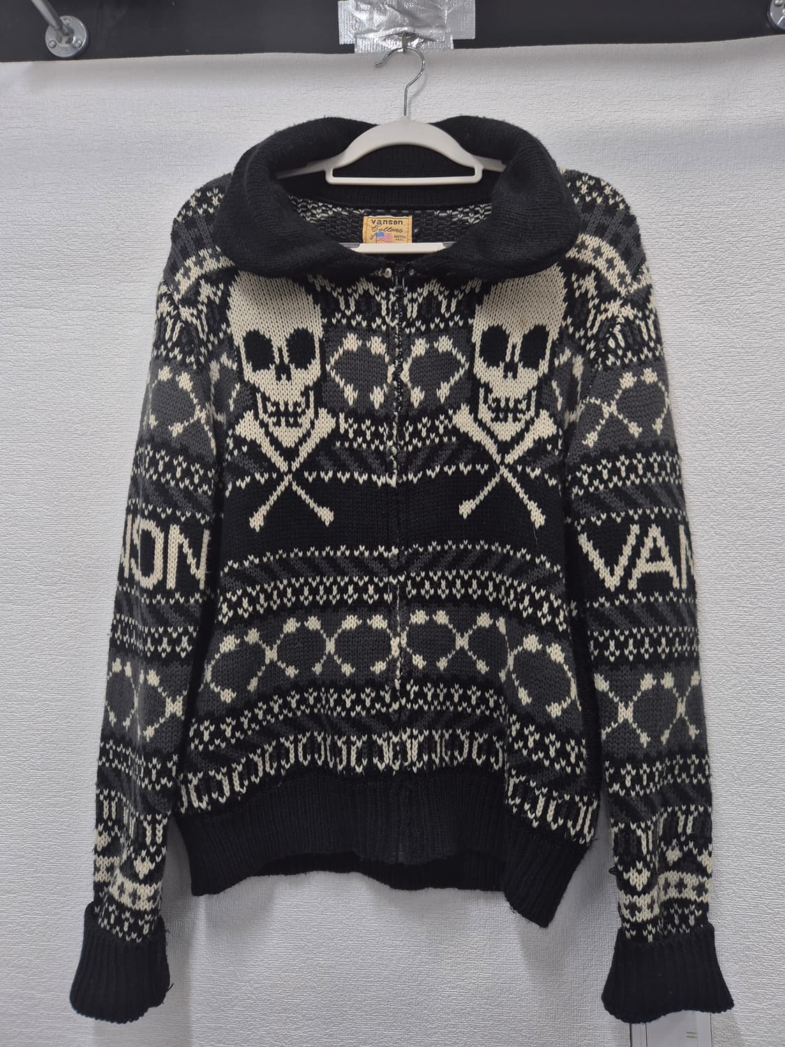 밴슨 VANSON 스컬 코위찬 헤비울 스웨터 집업 니트 / M(정품) 상품이미지1