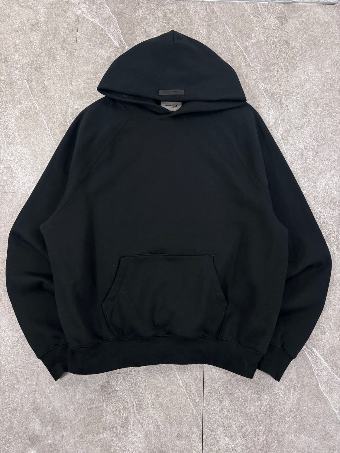 - Fear of God Essentials Hoodie   표기 𝑆 상품이미지1