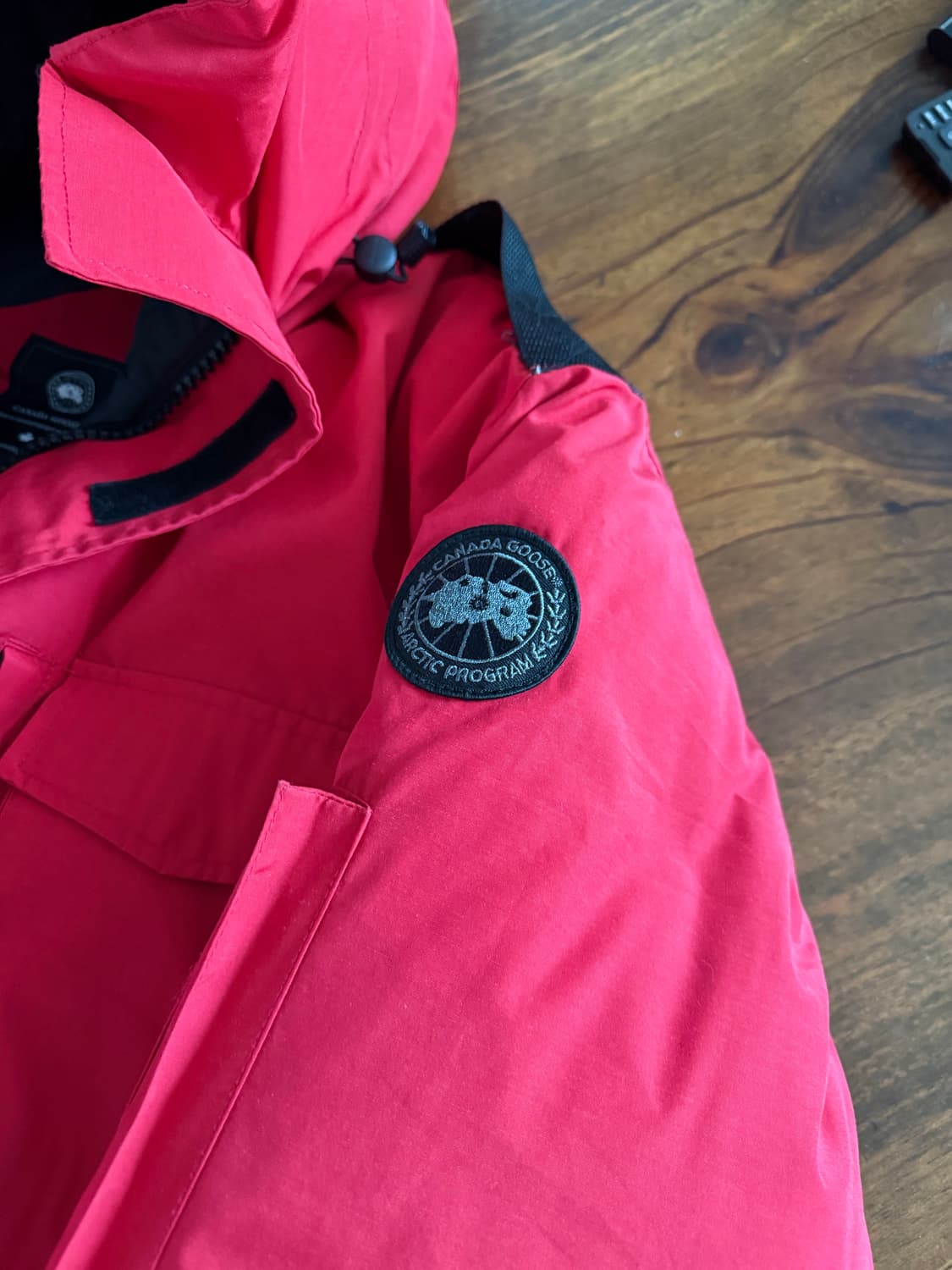 [OS] 캐나다구스x베트멍 스노우만트라 레드 상품이미지6