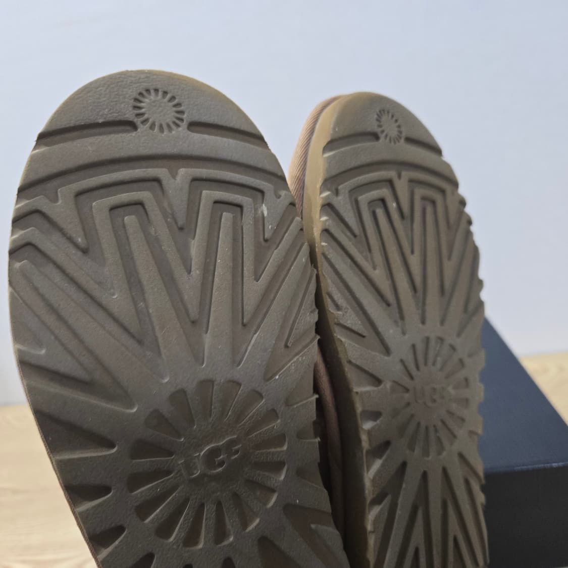 240 UGG 미국어그 클래식 미니 체스트넛 상품이미지8