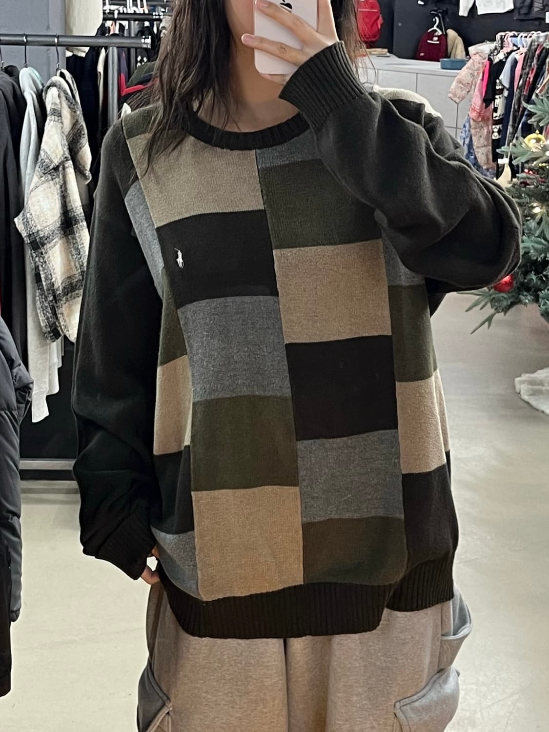 폴로 패치 니트 상품이미지1