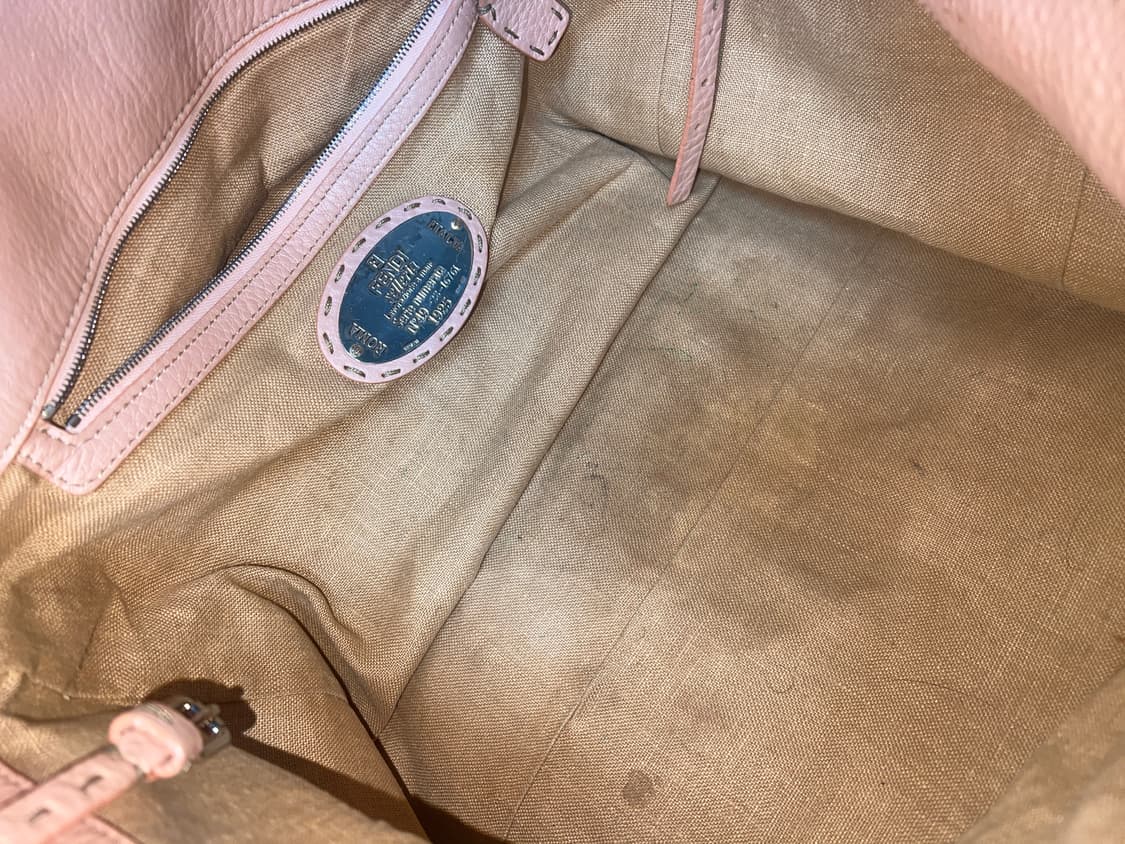 펜디 Fendi 정품 린다 셀러리아 쓰리타임즈 사장님 착용 상품이미지5