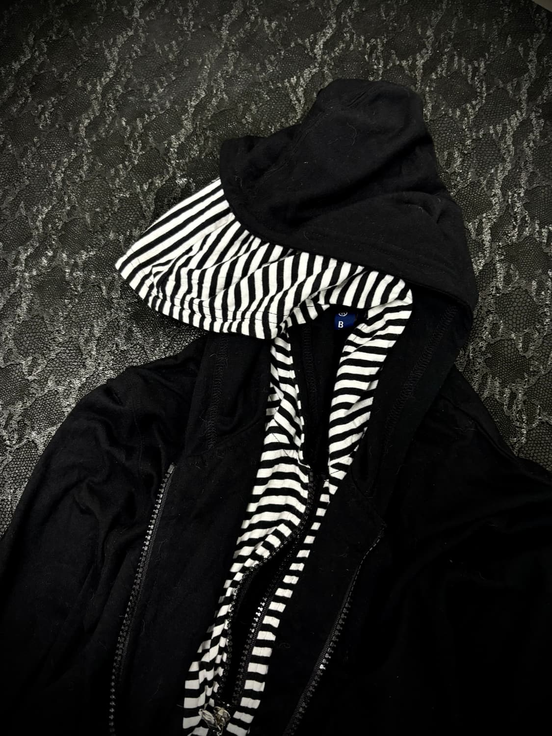 “Vintage” Stripe&Black Hoodie Layered Do 상품이미지5