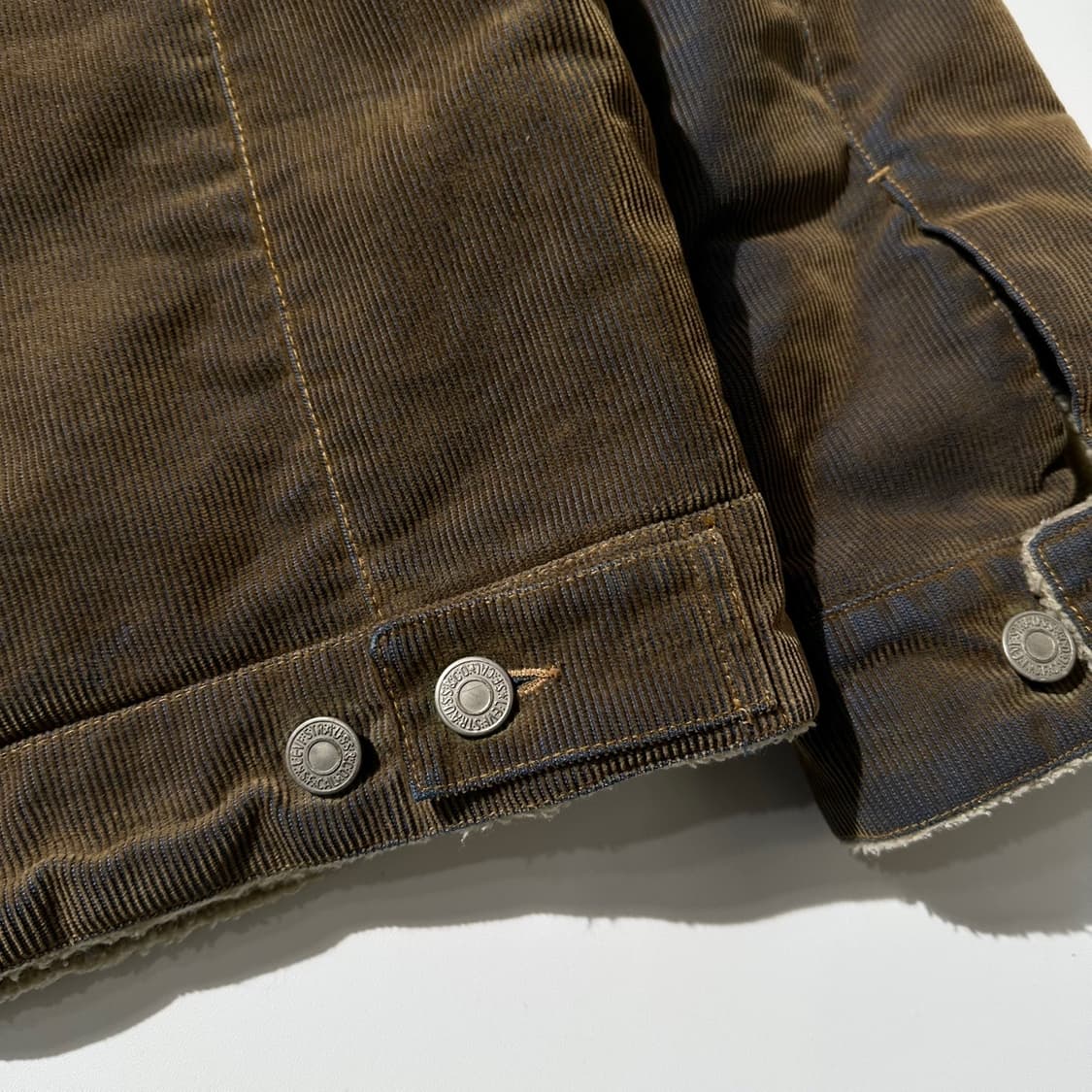 리바이스 레드텝 셰르파 코듀로이 트러커 자켓 상품이미지7