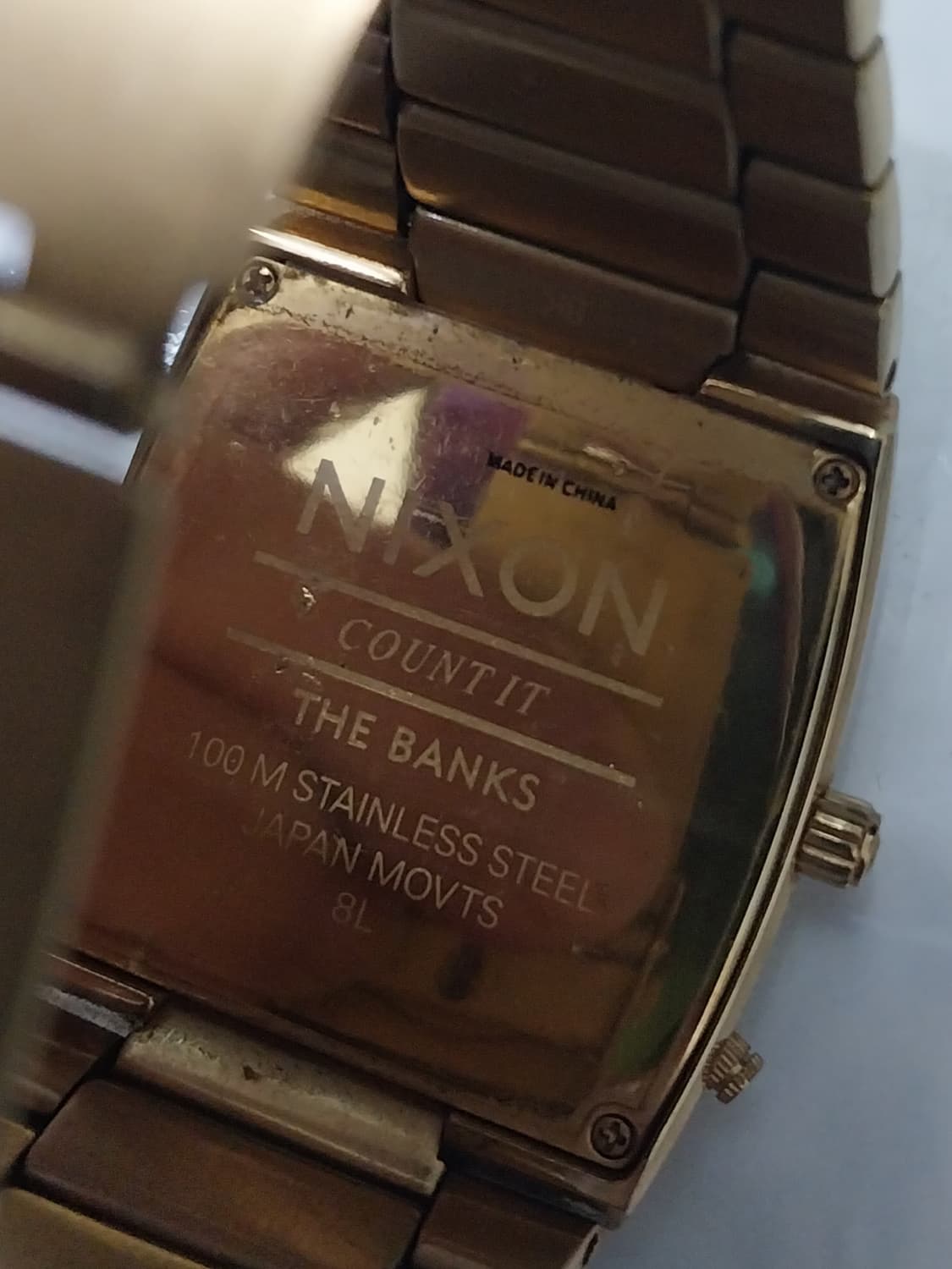 닉슨 뱅크스 골드메탈 쿼츠시계 상품이미지7